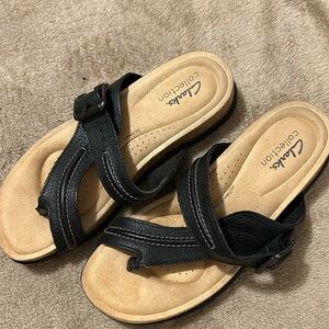Clarks Black and Tan Women's Sandals size 7
